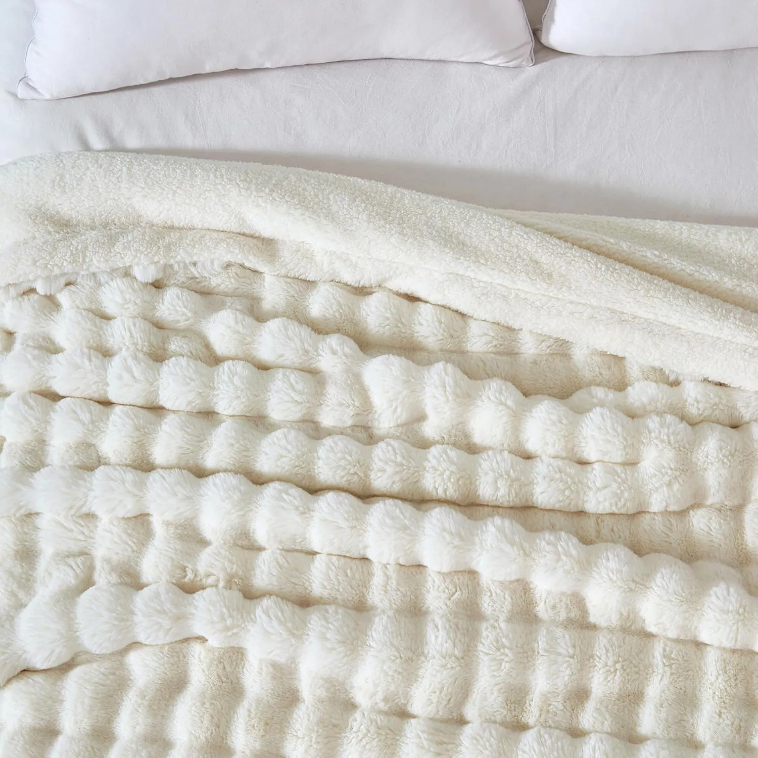 60x80 Inches Ultra-Soft Fuzzy Faux Fur Plush Twin Size Blanket - Thick, Warm Sherpa for Couch, Sofa, Bedroom, Camping - Decorative Blanket for Cozy Warmth, Bubble Ivory White
