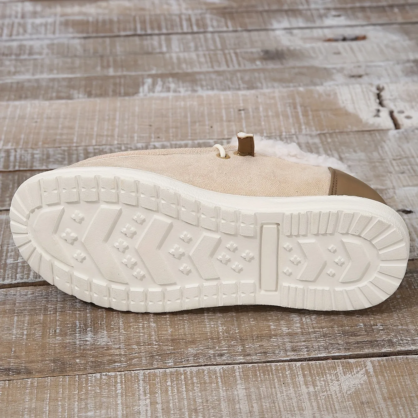 Bern - Cozy Plush-Lined Flat Boots