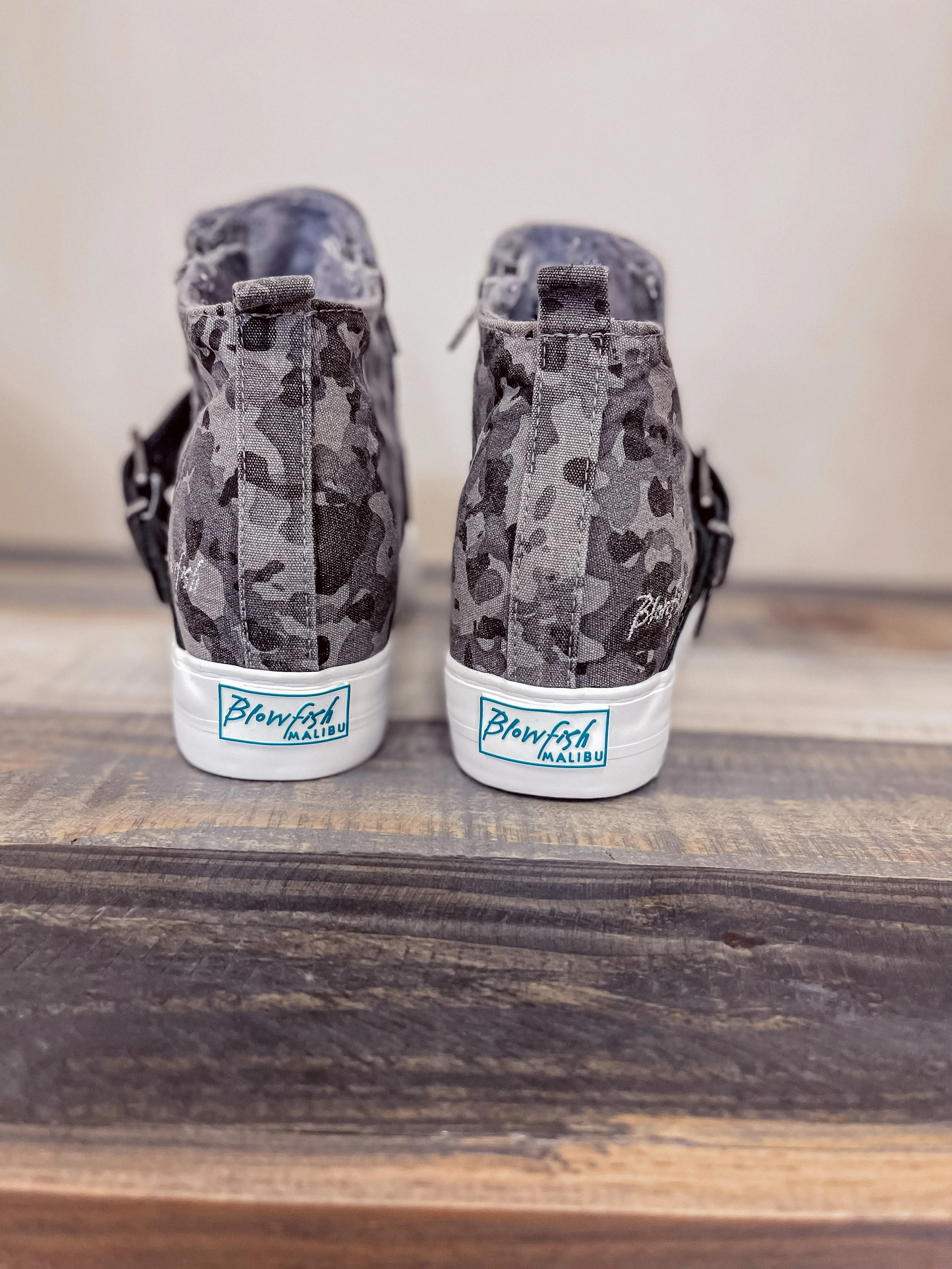Blowfish Mojave Sneaker in Dark Gray Peppercorn Camo