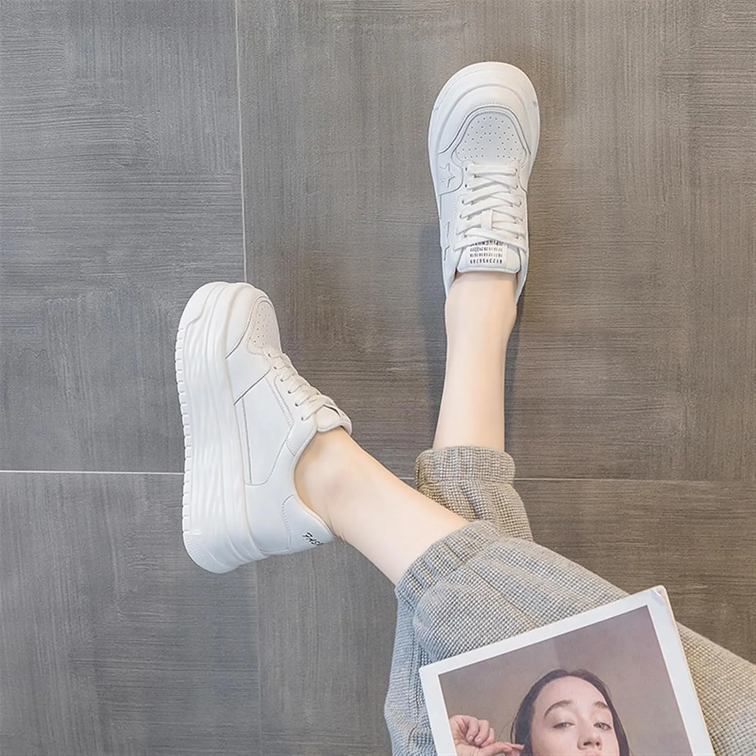 Breathable Sneakers Women's Leather Patchwork Round Toe Mixed Color Lace Up Inner Higher Student Sneakers Chunky Sole Walking Trainers