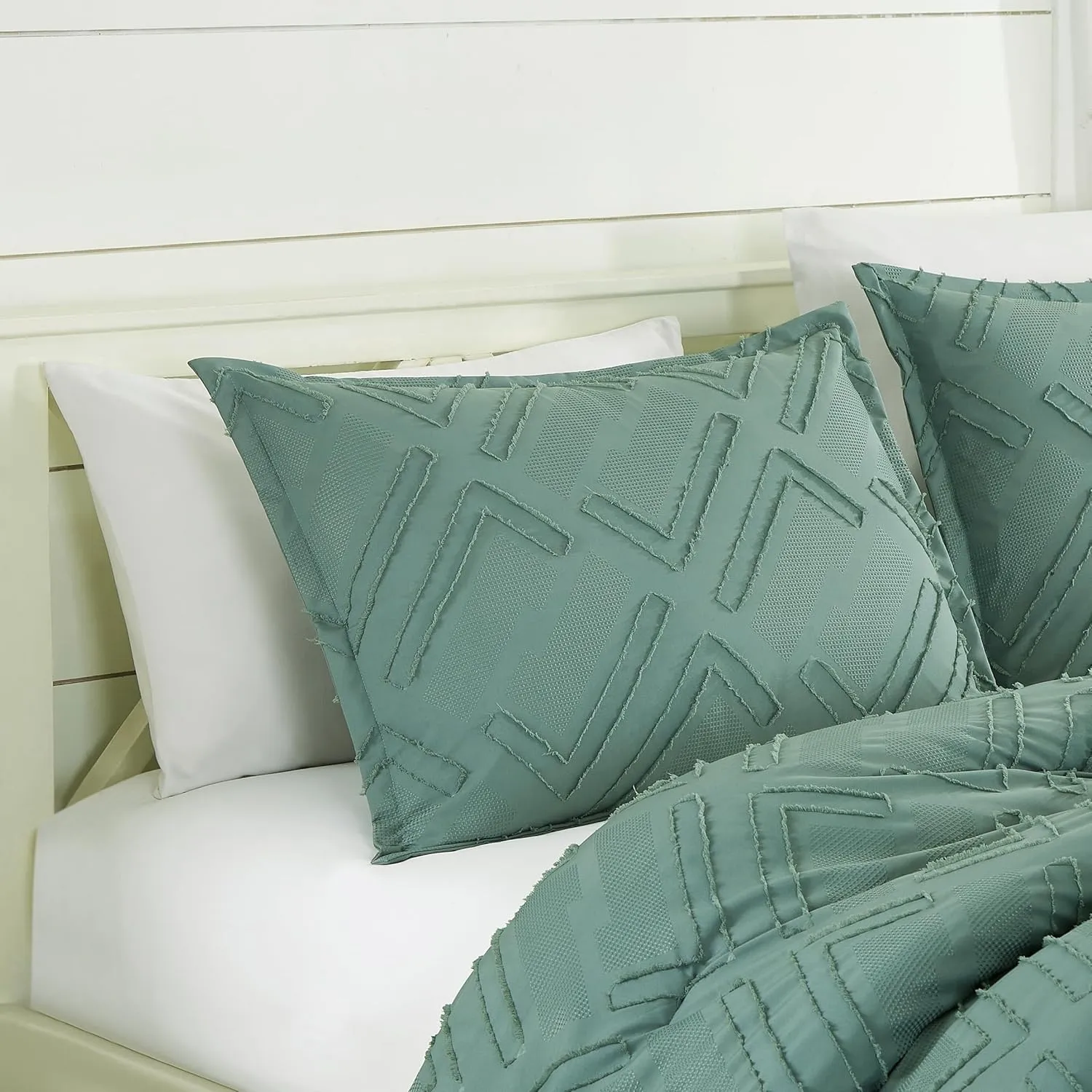 Chezmoi Collection Denise Green Clip Jacquard Geometric 7-Piece Bed in a Bag Comforter Set, Queen - Striped Pattern Waffle Textured Bedding with Sheets Set