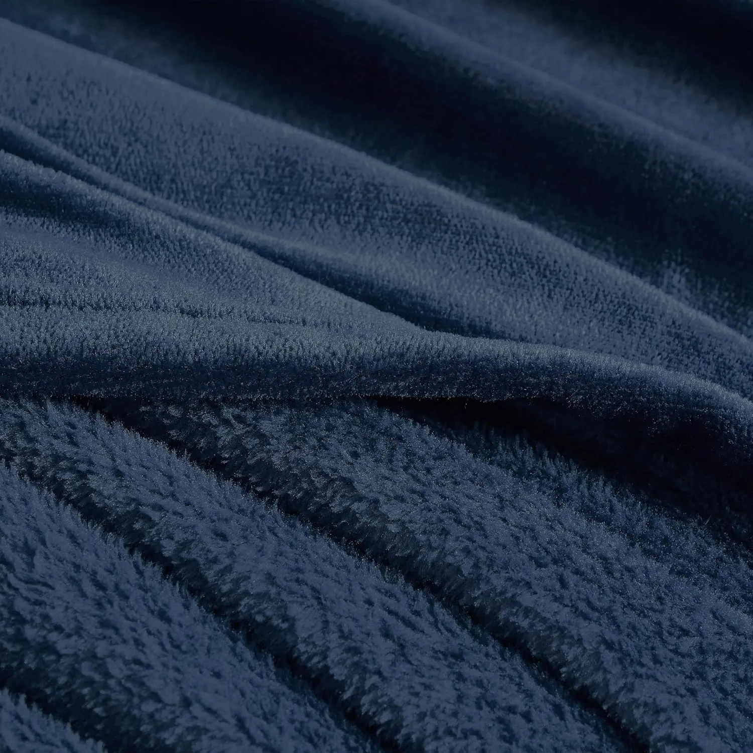 Chezmoi Collection Extra Soft Fleece Sheet Set California King, Microplush Non-Pilling Velvety Bed Sheet, Deep Pocket - Lightweight All Season Warmth, California King, Navy Blue