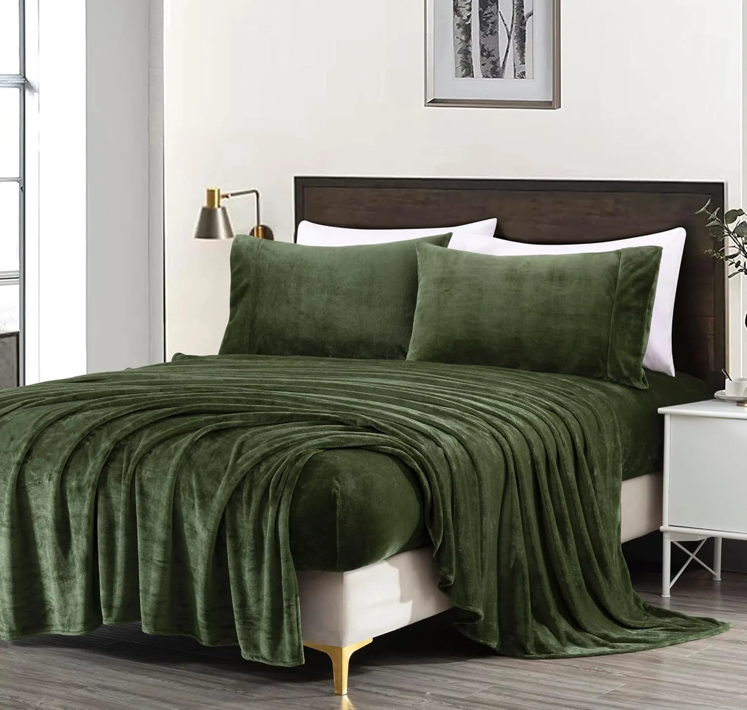 Chezmoi Collection Extra Soft Fleece Sheet Set Queen, Microplush Non-Pilling Velvety Bed Sheet, Deep Pocket - Lightweight All Season Warmth, Queen, Olive Green