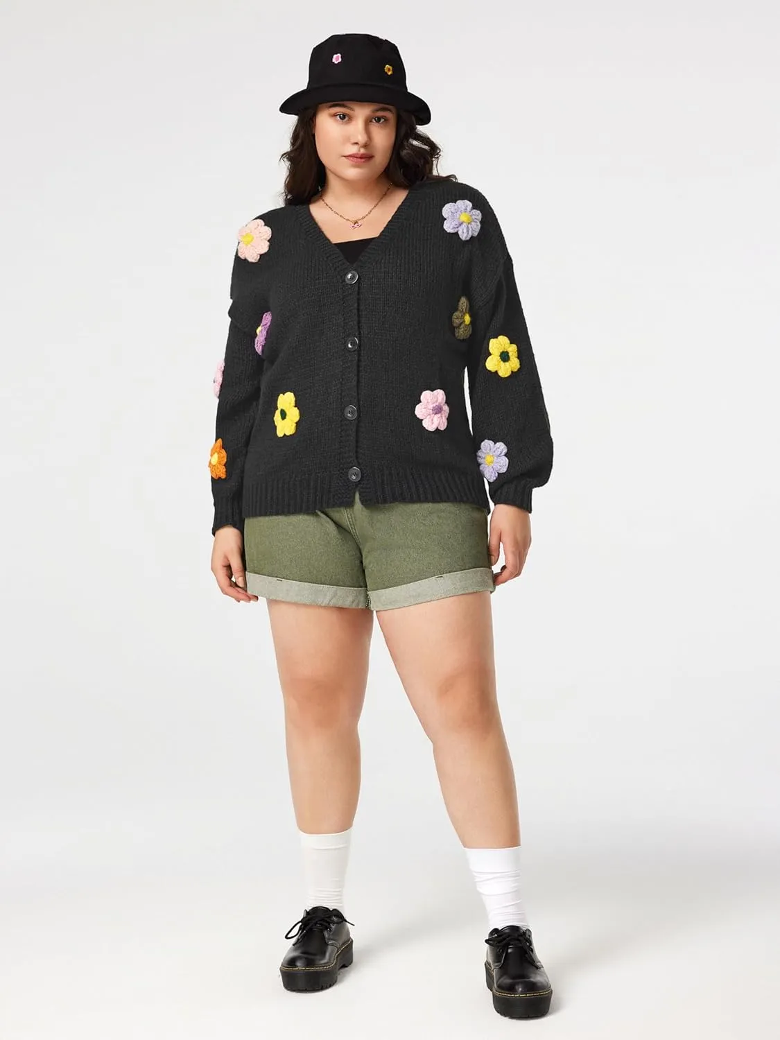 CIDER Women’s Floral Cropped Cardigan Cute Flower V Neck Button Down Trendy Sweater
