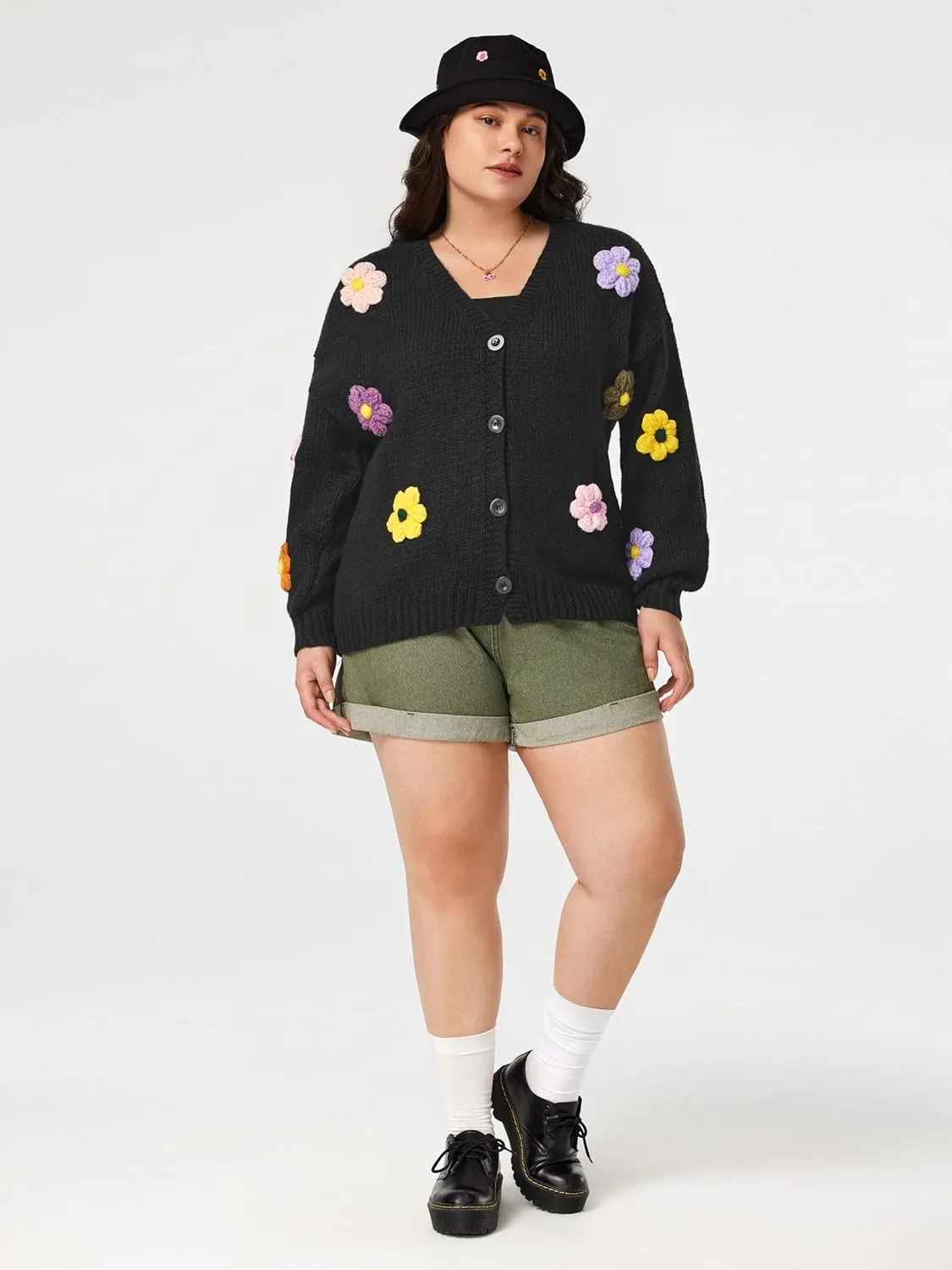 CIDER Women’s Floral Cropped Cardigan Cute Flower V Neck Button Down Trendy Sweater