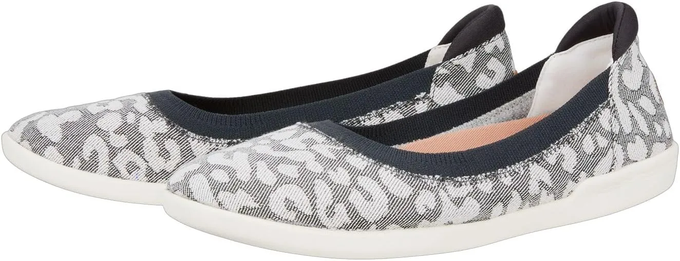 Hey Dude Women's Savannah Slip Sneaker