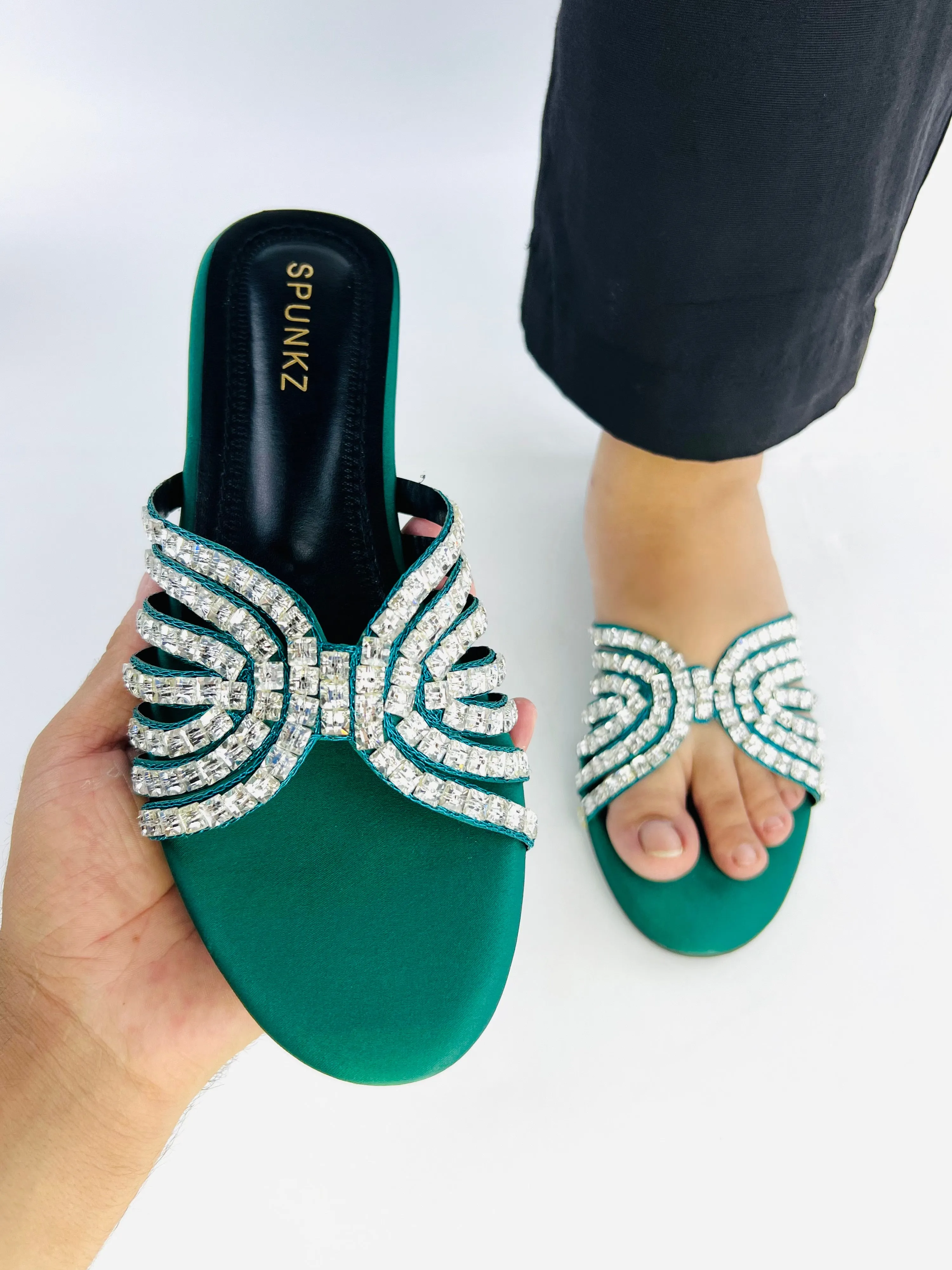 Jamie Green Crystal Stones Embellished Flats Sandals-11035