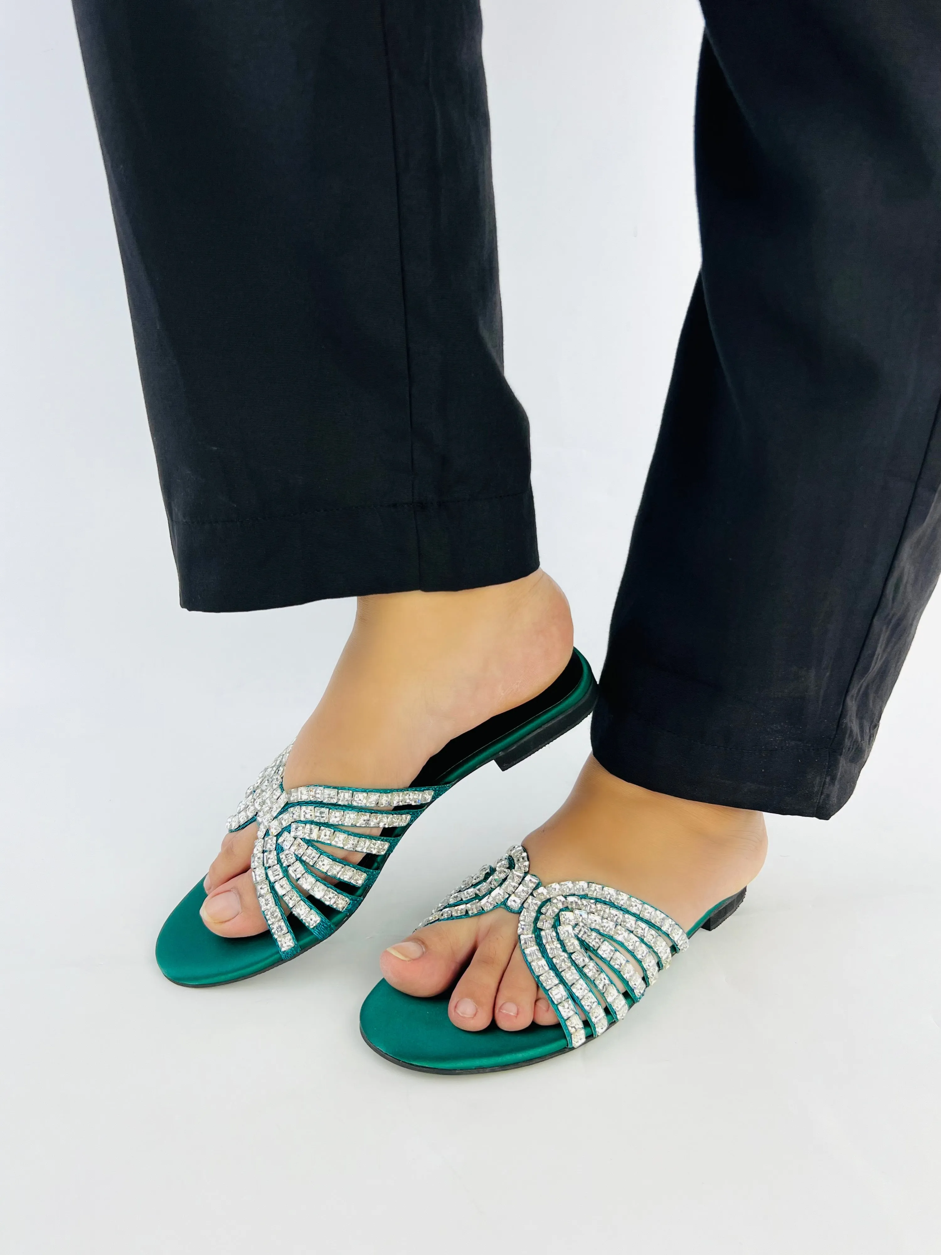 Jamie Green Crystal Stones Embellished Flats Sandals-11035
