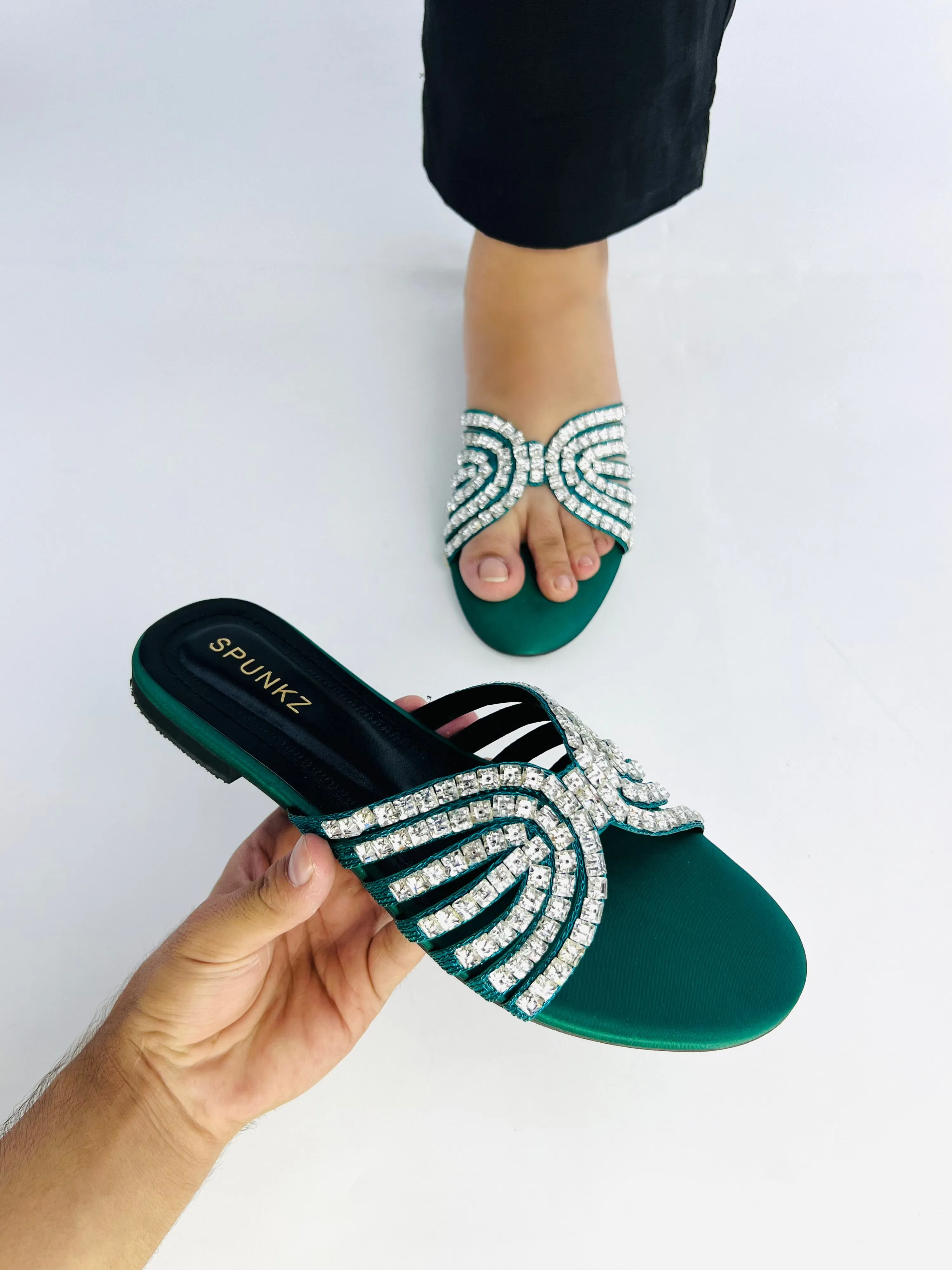 Jamie Green Crystal Stones Embellished Flats Sandals-11035