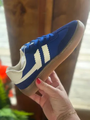 Maddox Sneaker