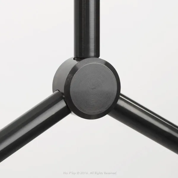 Molecule 4