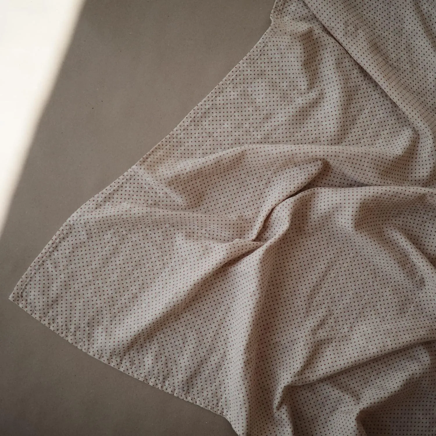 mushie Muslin Baby Swaddle Blanket | 100% Organic Cotton (Caramel Dots)