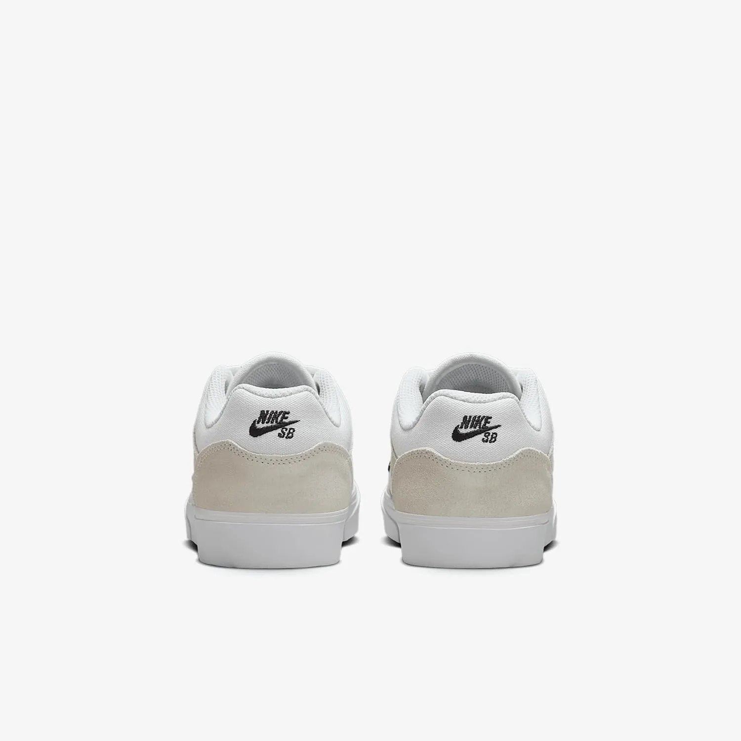 Nike SB Malor Big Kids' Skate Shoes (HF1205-101, White/Summit White/Gum Light Brown/Black)