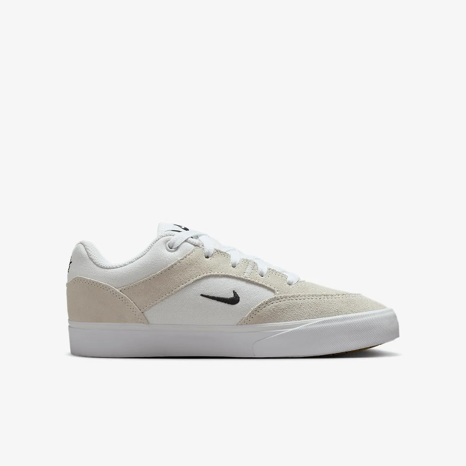 Nike SB Malor Big Kids' Skate Shoes (HF1205-101, White/Summit White/Gum Light Brown/Black)