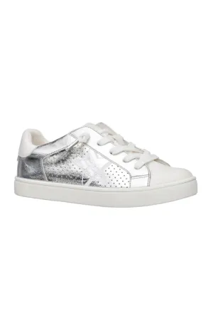 NINA FALLON IN WHITE CRINKLE