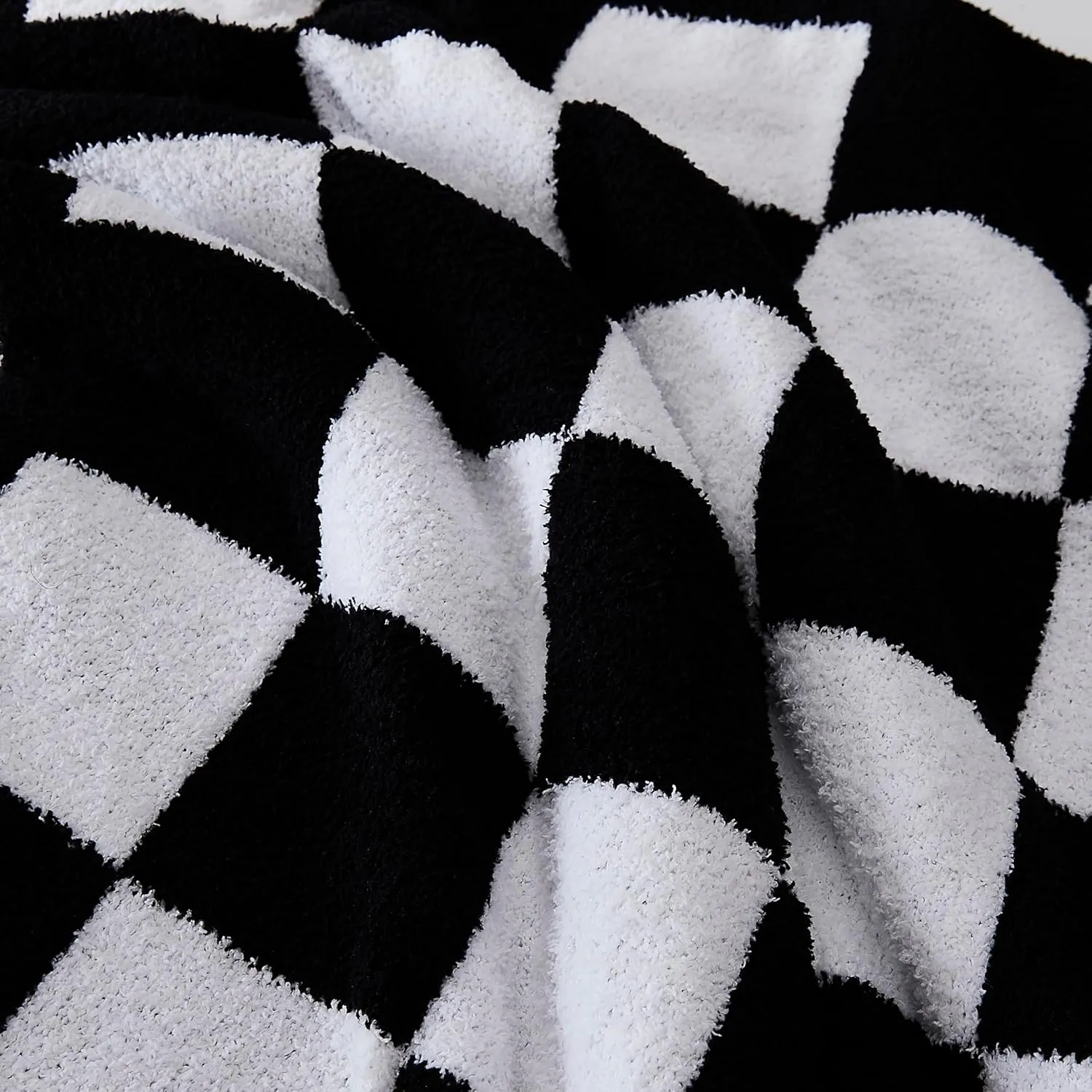 R.SHARE Black and White Checkered Throw Blanket 50x70 Inch Reversible, Microfiber Soft Comfy Cozy Lightweight Fluffy Fuzzy Warm Cute Checkerboard Plaid for Couch Sofa Chair Bed Home