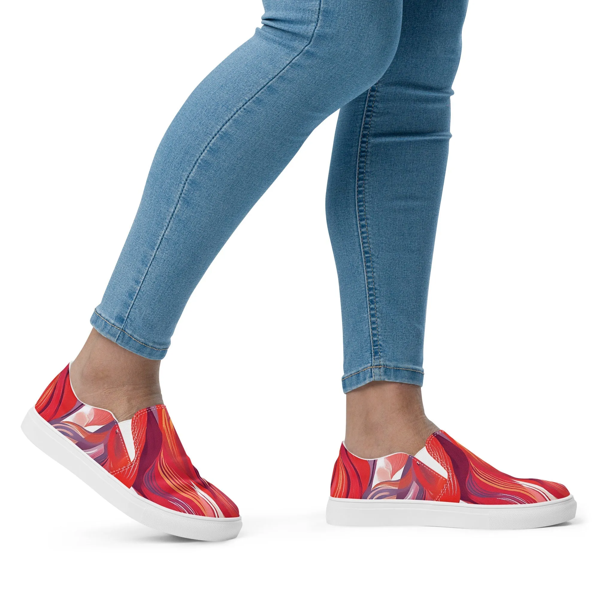 Scarlet Waters  - Slip-on
