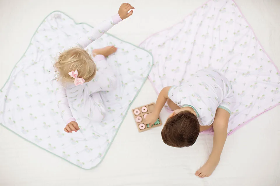 Signature Print Cozy Green Blankie