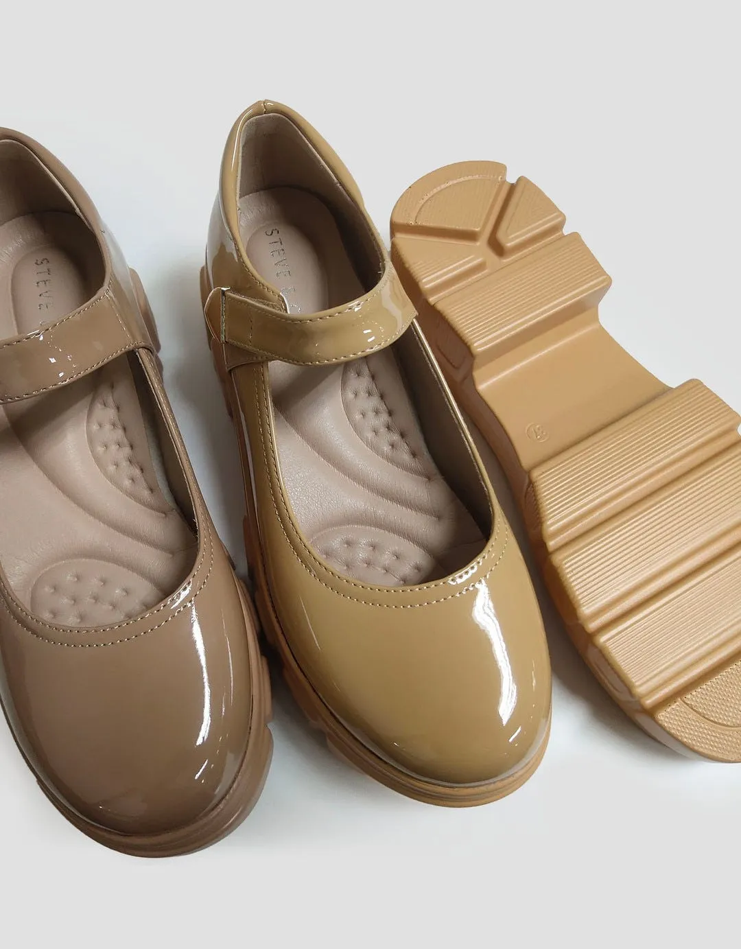 Steve & Co Round Toe Moccasin Sepatu Wanita