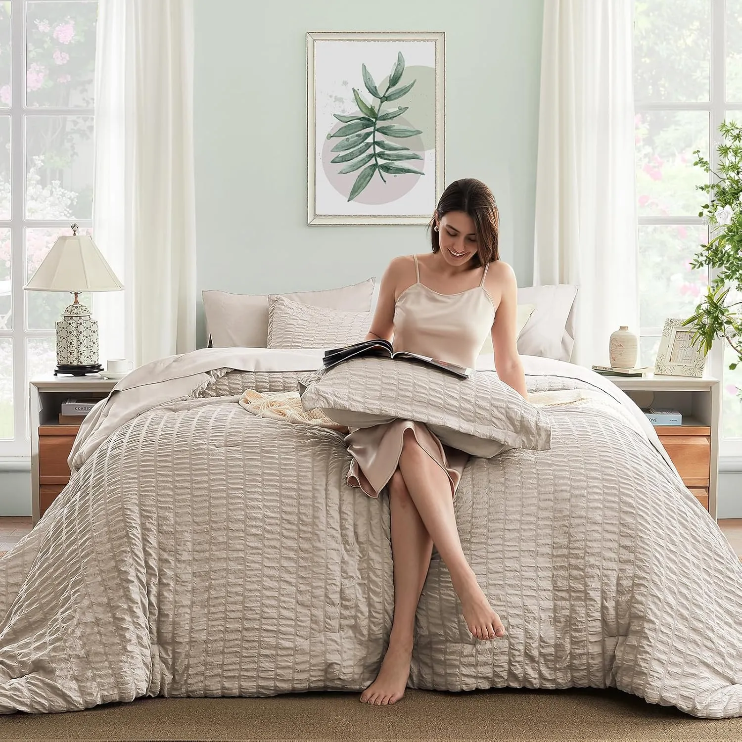 SunStyle Home Full/Queen Comforter Set 7 Pieces, Beige Seersucker Bed in a Bag Lightweight Bedding Set, All Season Comforters with Flat Sheet, Fitted Sheet, Pillowcase and Pillow Sham